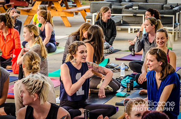 Denver outdoor yoga classes in the RiNo Art District
