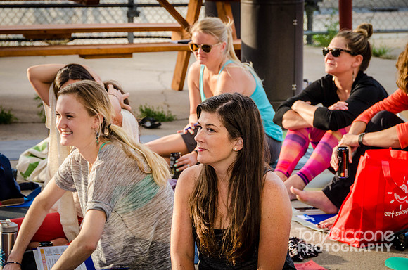 Denver outdoor yoga classes in the RiNo Art District