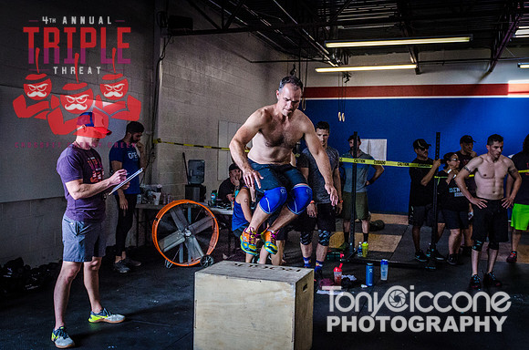 Denver event photography at Crossfit Cherry Creek's Triple Threat Competition | Crossfit Men's Open WOD 4