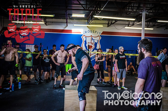 Denver event photography at Crossfit Cherry Creek's Triple Threat Competition | Crossfit Men's Open WOD 7