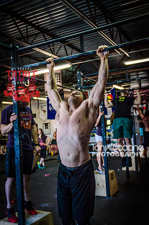 Denver event photography at Crossfit Cherry Creek's Triple Threat Competition | Crossfit Men's Open WOD 15