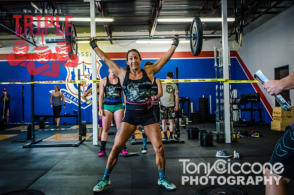 Denver fitness event photography of Crossfit Women in Denver, Colorado's Triple Threat Crossfit Event.