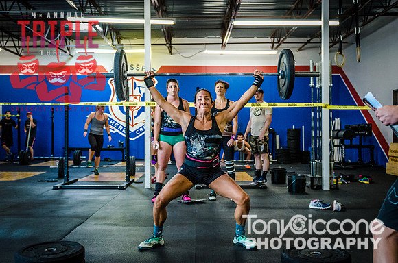Denver fitness event photography of Crossfit Women in Denver, Colorado's Triple Threat Crossfit Event.