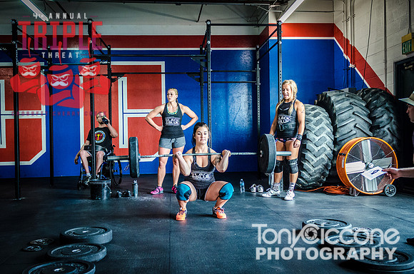 Denver fitness event photography of Crossfit Women in Denver, Colorado's Triple Threat Crossfit Event.