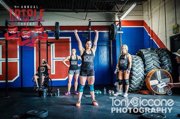 Denver fitness event photography of Crossfit Women in Denver, Colorado's Triple Threat Crossfit Event.