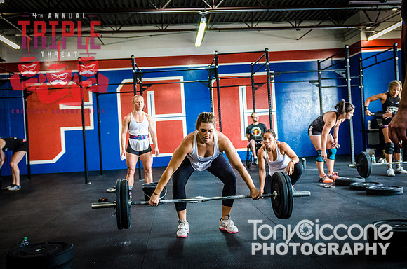 Denver fitness event photography of Crossfit Women in Denver, Colorado's Triple Threat Crossfit Event.
