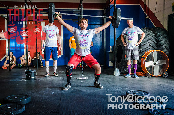 Denver fitness sports photography of Crossfit Men at Denver, Colorado's CFCC Triple Threat Crossfit Event.