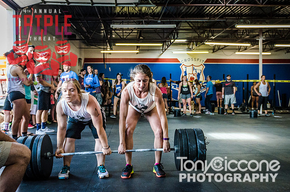 Denver fitness event photography of RX Crossfit Women in Denver, Colorado's Triple Threat Crossfit Competition.