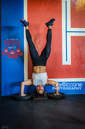 Denver fitness event photography of RX Crossfit Women in Denver, Colorado's Triple Threat Crossfit Competition.