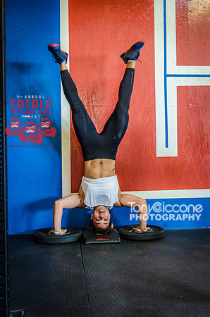Denver fitness event photography of RX Crossfit Women in Denver, Colorado's Triple Threat Crossfit Competition.