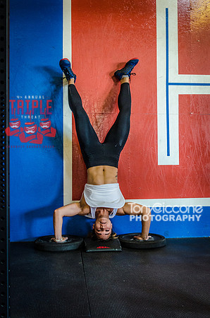 Denver fitness event photography of RX Crossfit Women in Denver, Colorado's Triple Threat Crossfit Competition.
