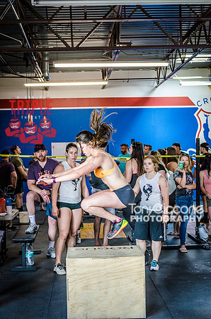 Denver fitness event photography of RX Crossfit Women at the Triple Threat Crossfit Competition in Denver, Colorado.