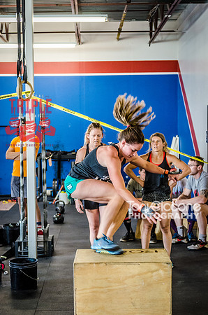 Denver fitness event photography of RX Crossfit Women at the Triple Threat Crossfit Competition in Denver, Colorado.