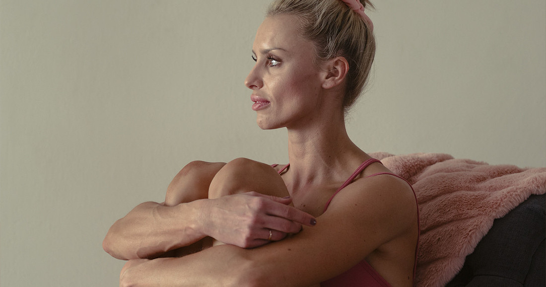 A portrait of Mindful Jess (Jessica Branson) in her studio.